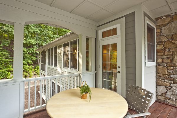 Cost of Covered Porch Installation in Petaluma